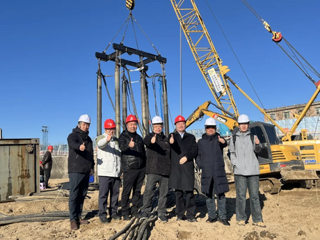 Experts from the China Academy of Building Research Highly Praise the Hanging Six Vibroflots Construction Technology.png